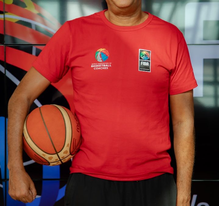 LOUIS-MARIE TSOUNGUI, NOUVEL INSTRUCTEUR FIBA PREND LA TETE DE LA COMMISSION DE RELECTURE POUR LA STRATIFICATION DU NIVEAU DES ENTRAINEURS CAMEROUNAIS